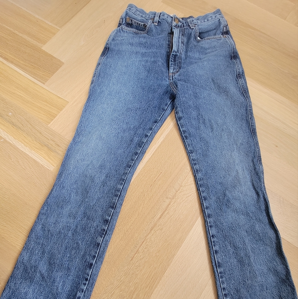 Straight line jeans